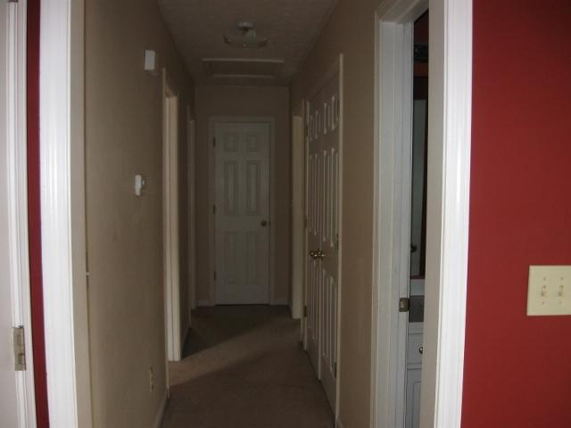 111 Ridgefield Dr, Lagrange, GA 30241 photo 9