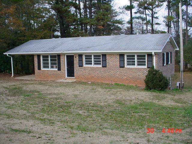 210 Bennett St, Commerce, GA 30529 photo 14
