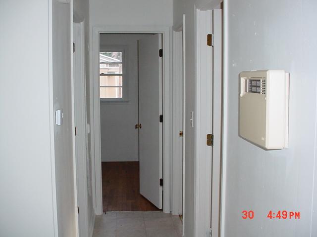 210 Bennett St, Commerce, GA 30529 photo 5