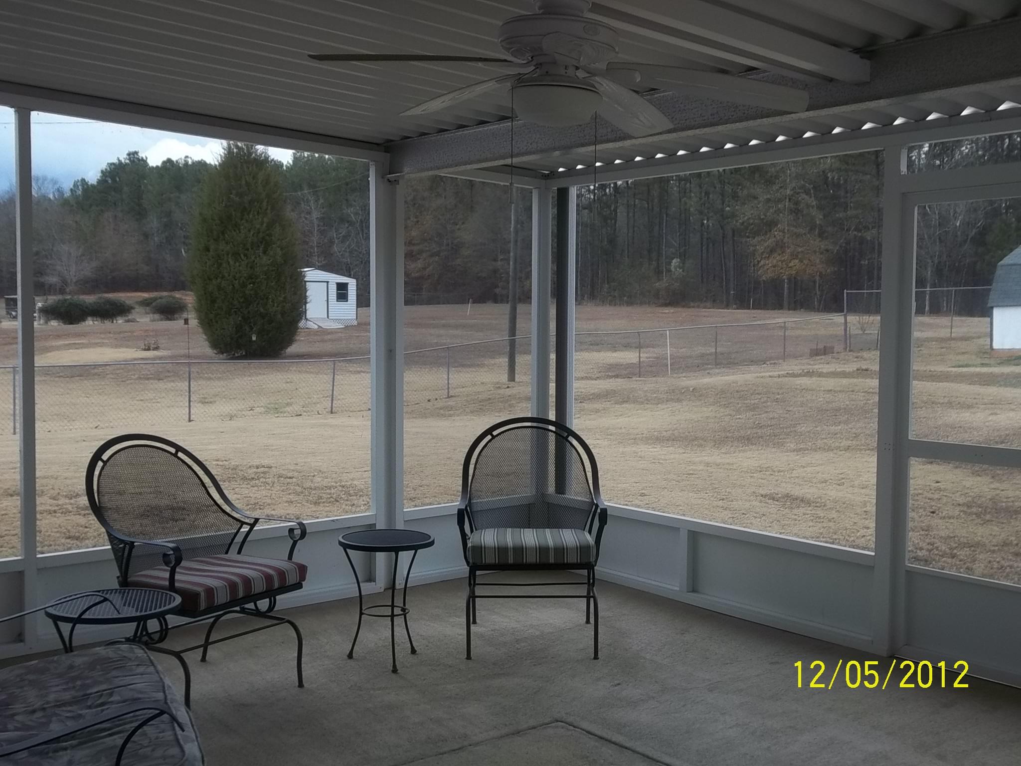 428 Hampton Green Dr, Lagrange, GA 30240 photo 4