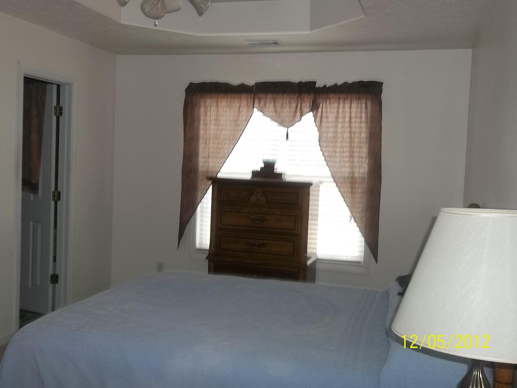428 Hampton Green Dr, Lagrange, GA 30240 photo 9