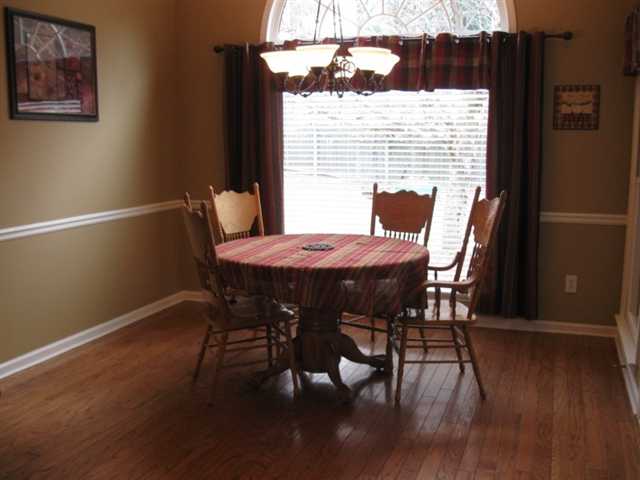 565 St Devon Way, Duluth, GA 30097 photo 7