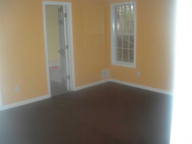 125 Somerset Dr, Covington, GA 30016 photo 8