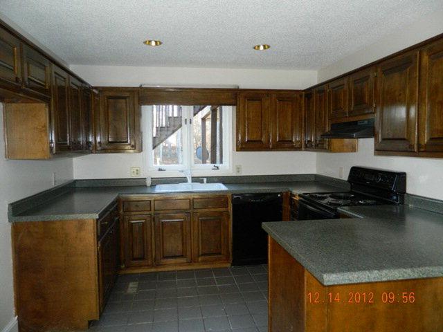 24 Edgewater Dr, Temple, GA 30179 photo 2