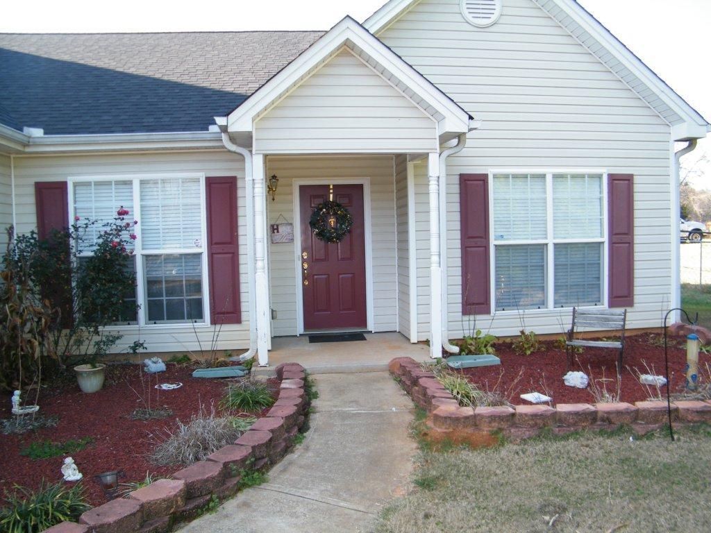 606 Summerfield Ct, Winder, GA 30680 photo 3