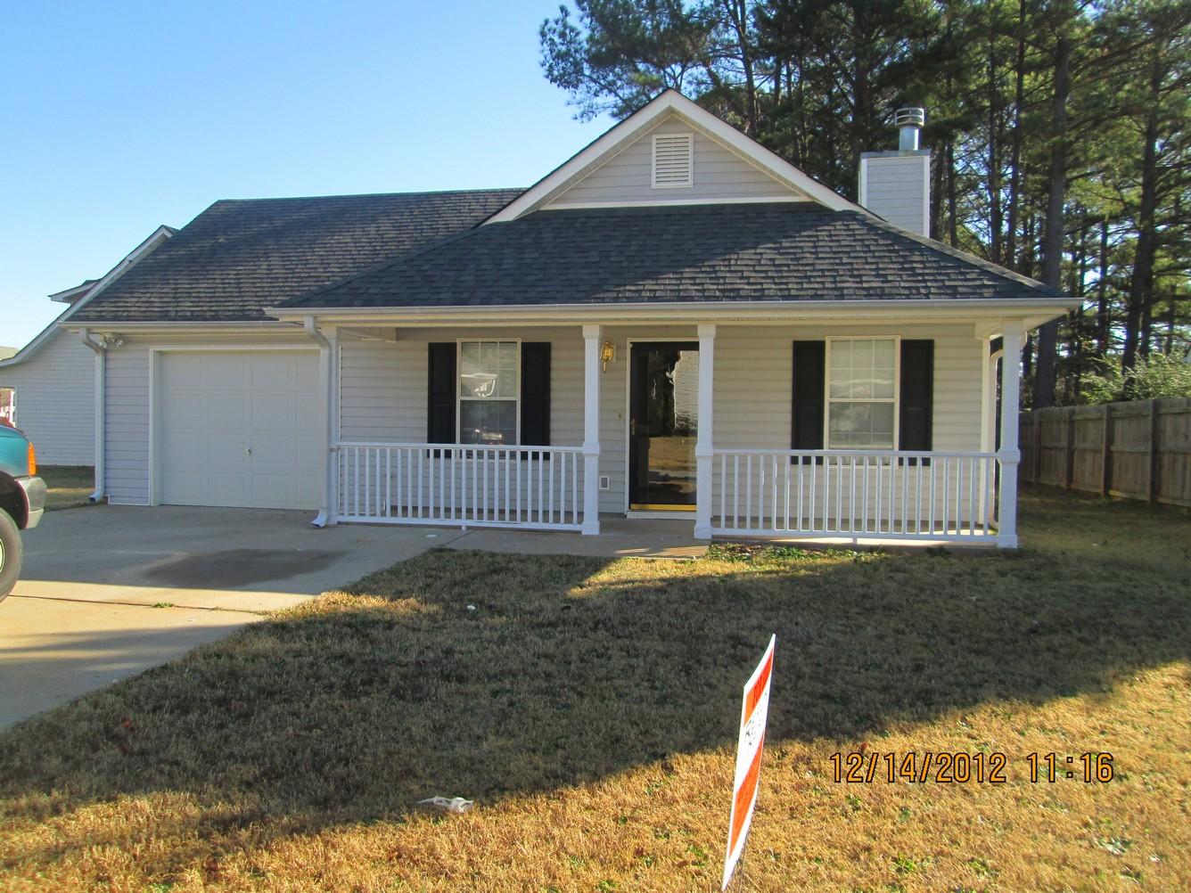1381 N Hampton, Hampton, GA 30228 photo 1