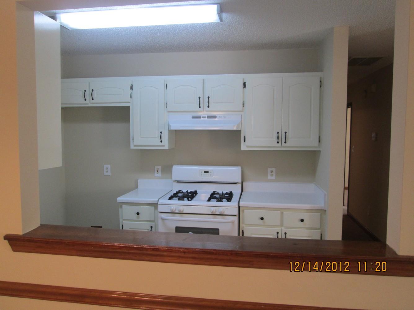 1381 N Hampton, Hampton, GA 30228 photo 6