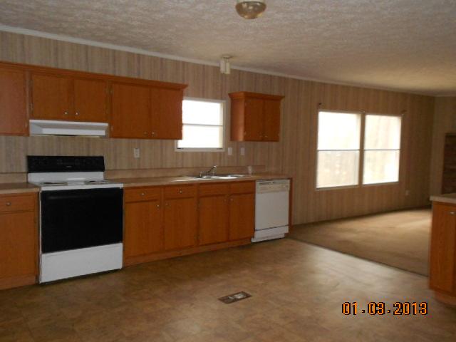 1015 Second St, Tignall, GA 30668 photo 3