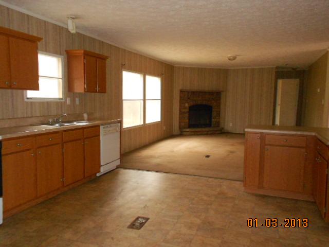 1015 Second St, Tignall, GA 30668 photo 2