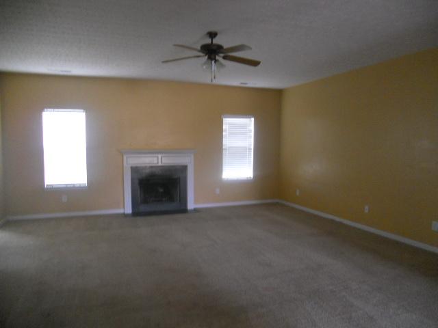 45 Muirfield Dr, Covington, GA 30016 photo 2