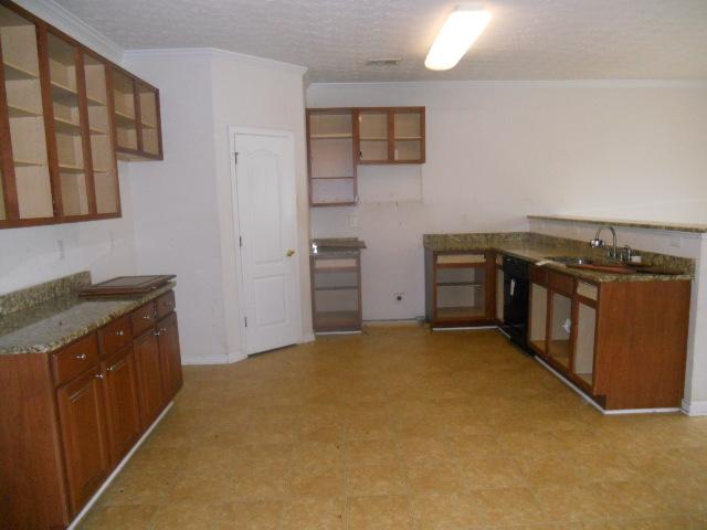 45 Muirfield Dr, Covington, GA 30016 photo 3
