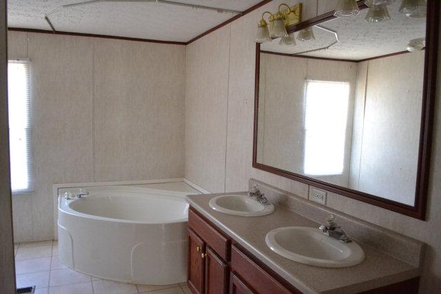 699 Berkley Rd, Carlton, GA 30627 photo 9