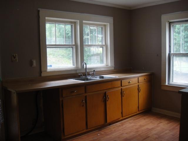 125 Richardson St, Toccoa, GA 30577 photo 6