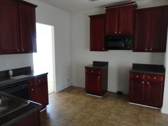 1218 Pebblerock Rd, Hampton, GA 30228 photo 7