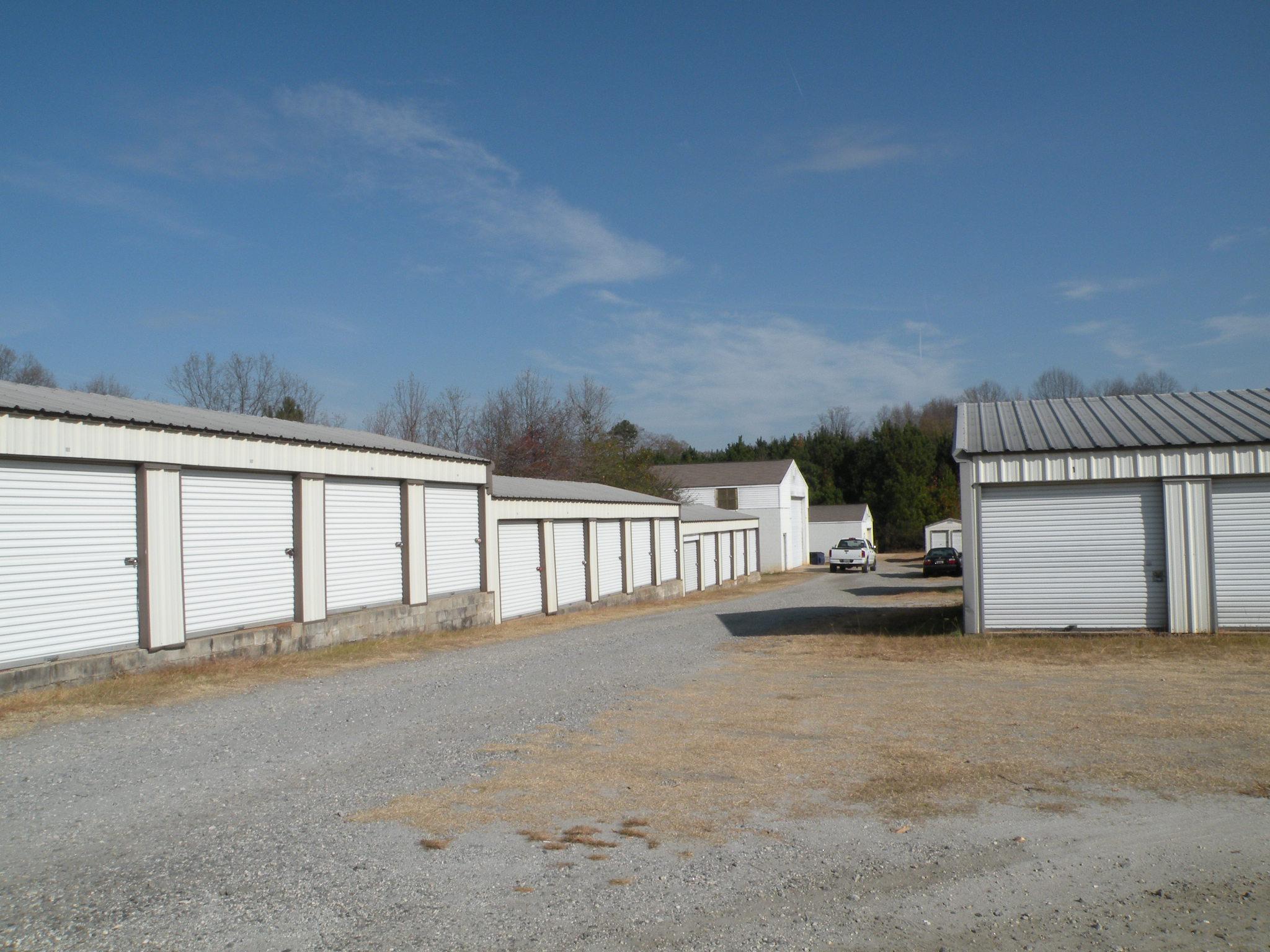 980 Beaverdam Rd, Williamston, SC 29697 photo 5