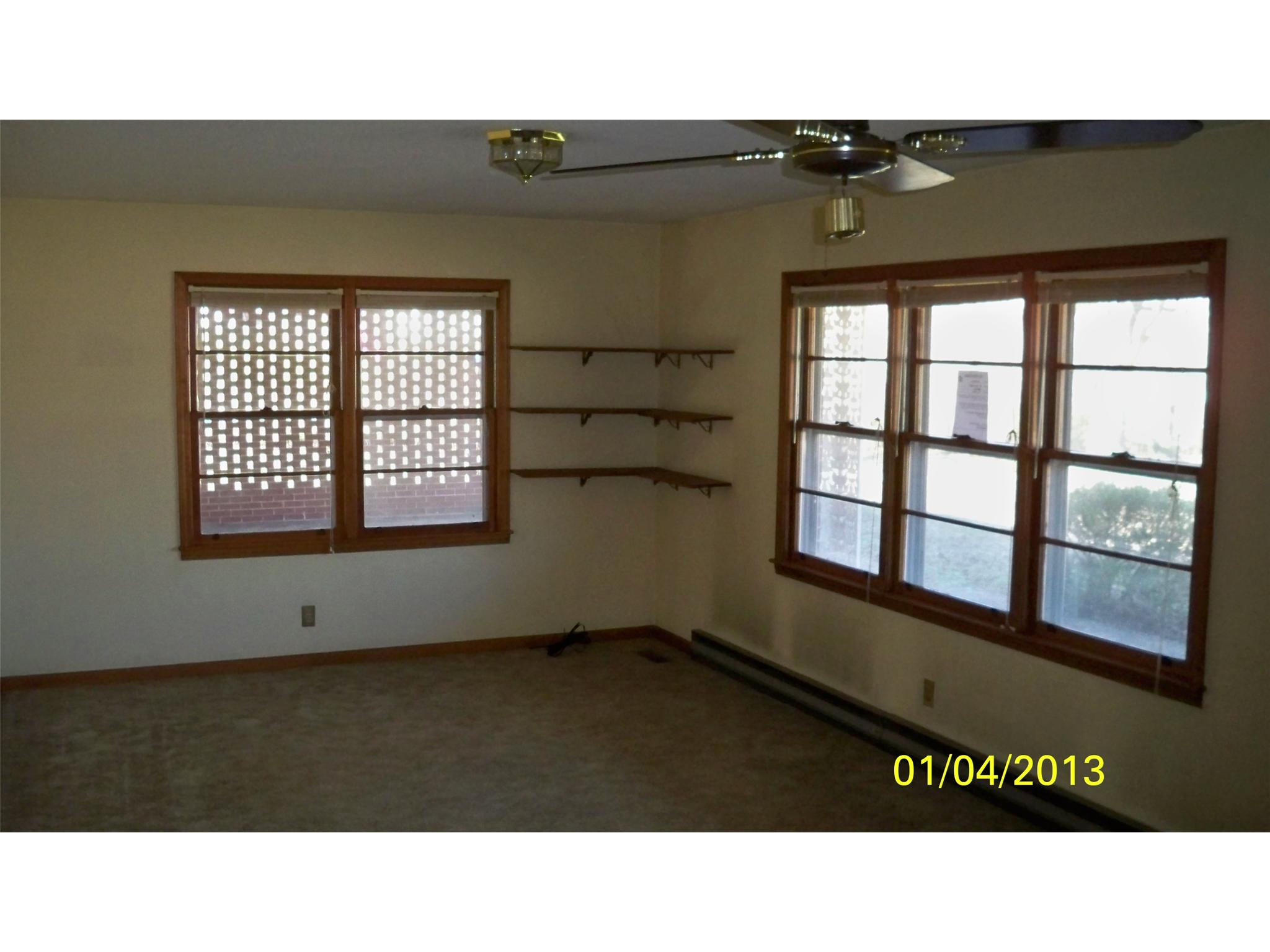 295 Ginn St, Carnesville, GA 30521 photo 5
