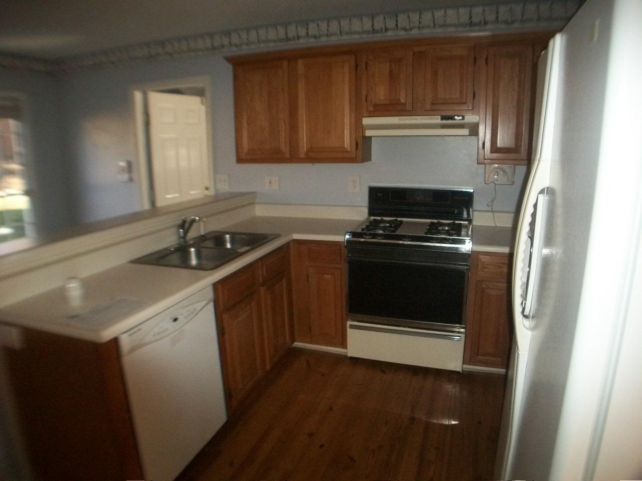 6775 Ashbury Ct, Rex, GA 30273 photo 4