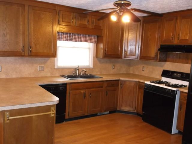 11531 New Hope Rd, Hampton, GA 30228 photo 4