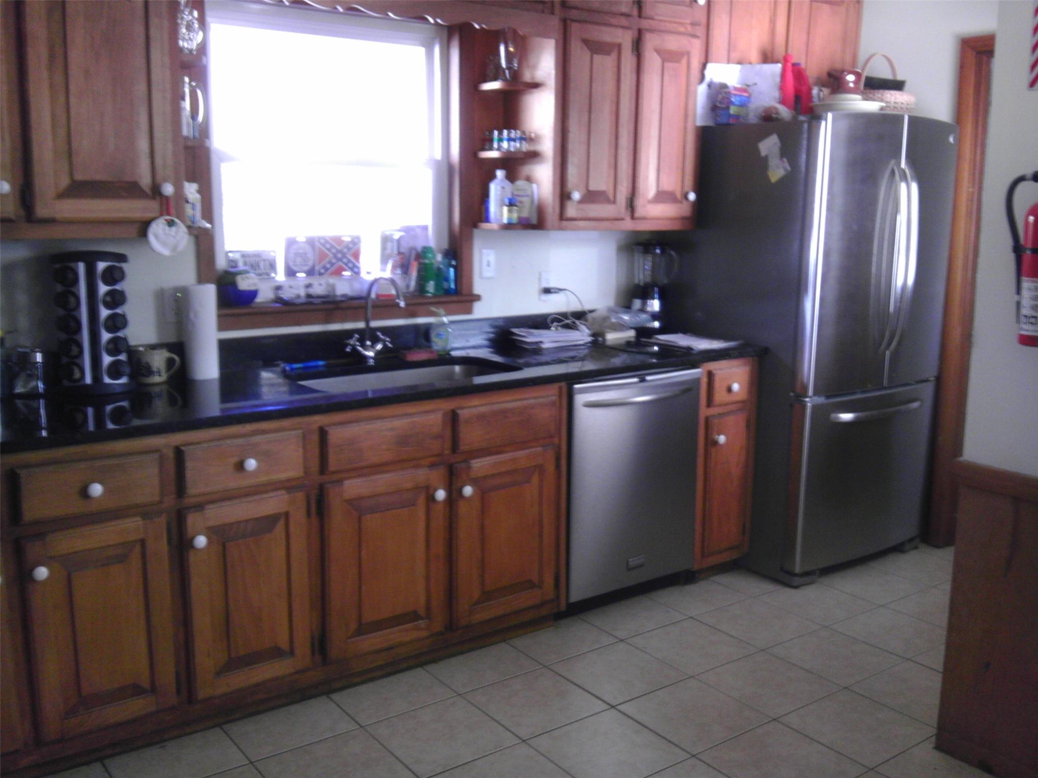 4600 Ruby Rd, Stone Mountain, GA 30083 photo 2