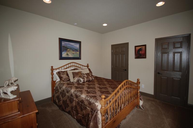 1010 Grace Ct, Suwanee, GA 30024 photo 24