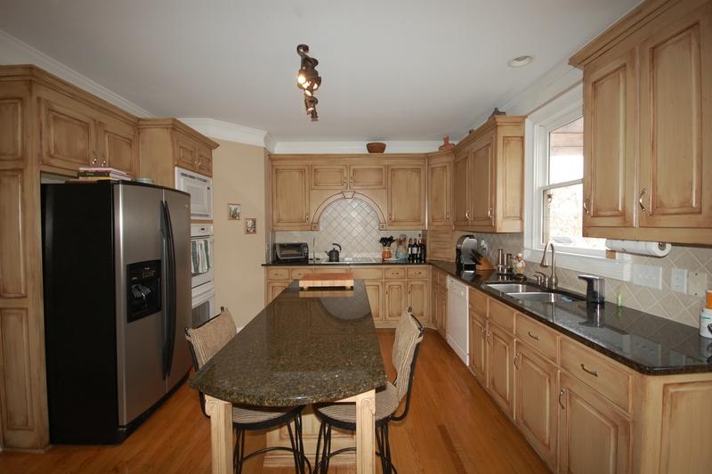 1010 Grace Ct, Suwanee, GA 30024 photo 12