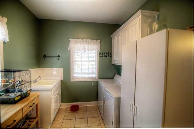 2049 Windfield Dr, Monroe, GA 30655 photo 9