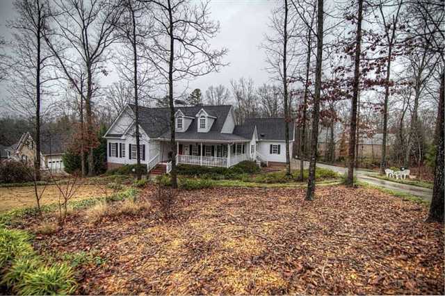2049 Windfield Dr, Monroe, GA 30655 photo 1