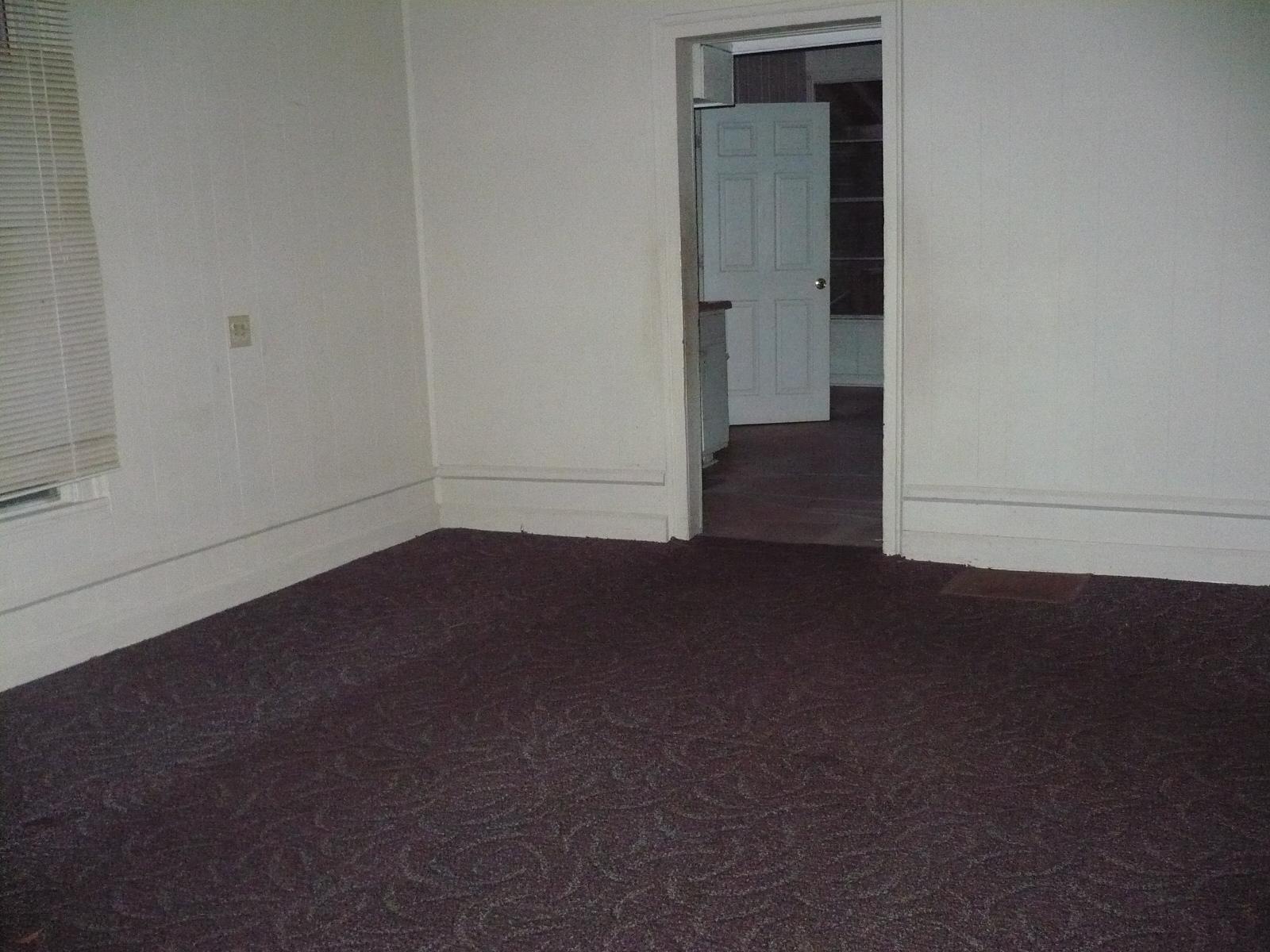 1202 Troup St, Lagrange, GA 30240 photo 4