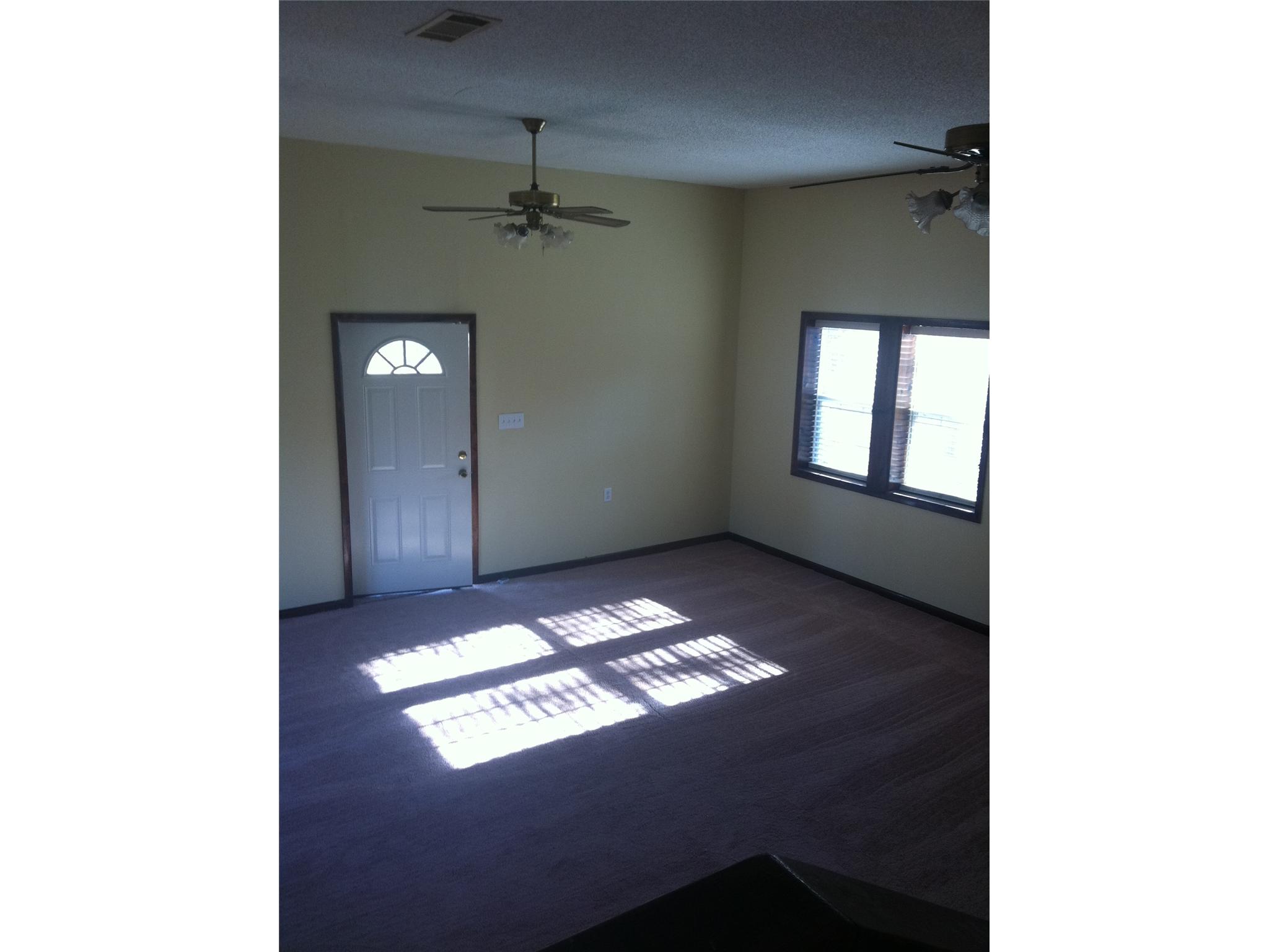 172 Red Oak Rd, Byron, GA 31008 photo 3