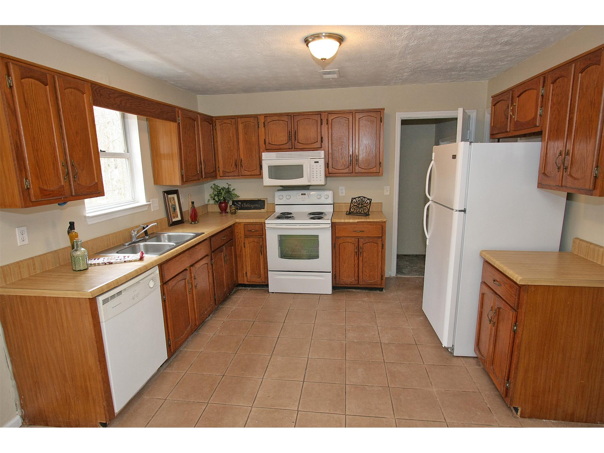 3908 Centennial Trl, Duluth, GA 30096 photo 6