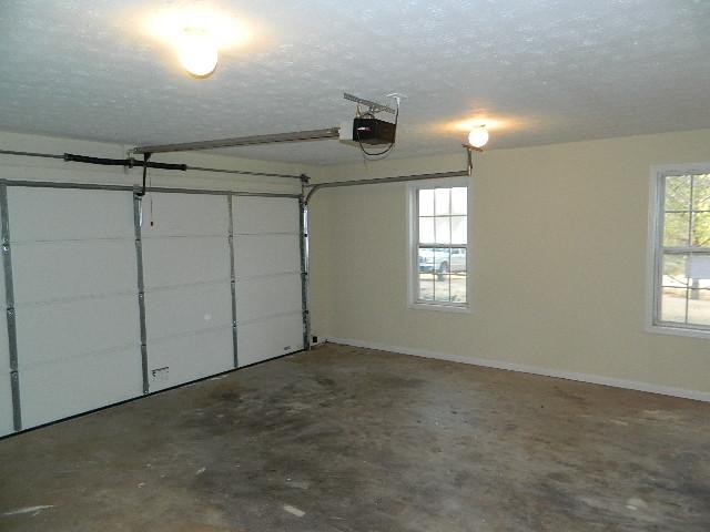 385 Five Oaks Dr, Covington, GA 30014 photo 11
