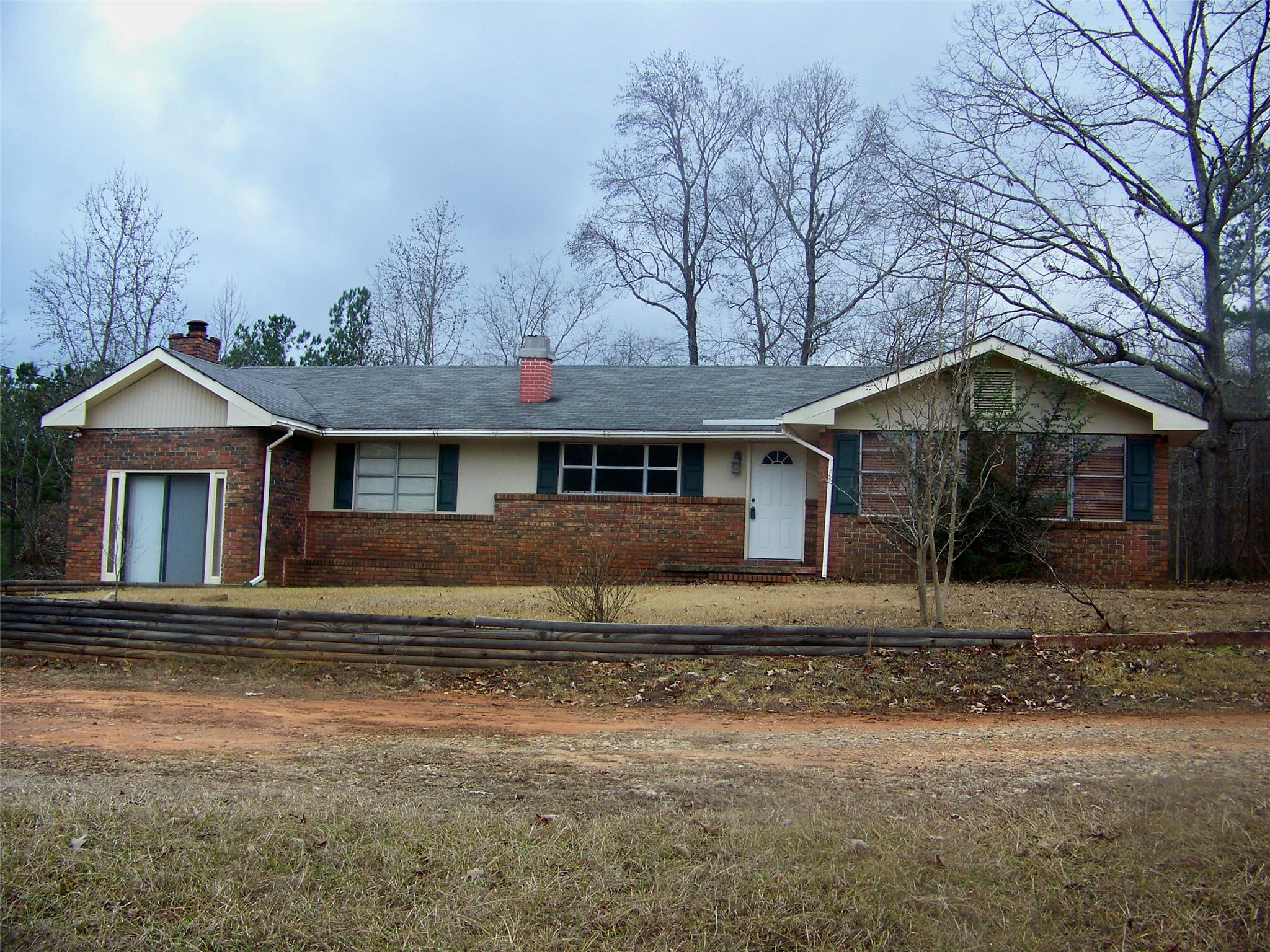 144 Old School, Lagrange, GA 30240 photo 1