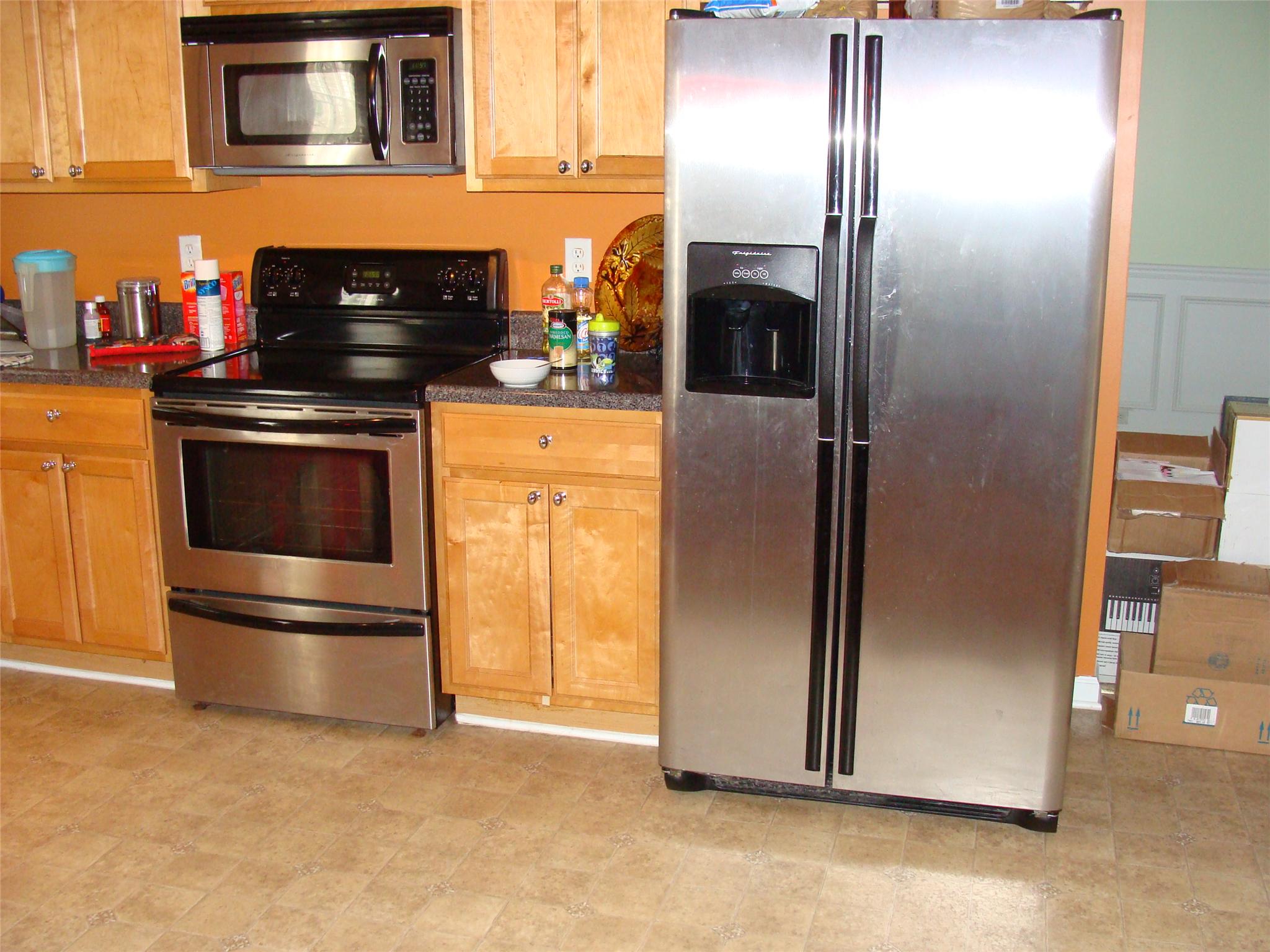 607 Gonzaga Cir, Hampton, GA 30228 photo 9