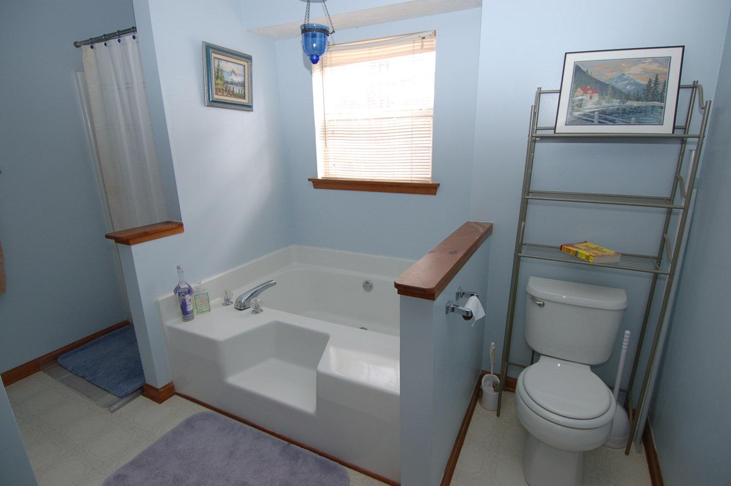 220 Deer Run Dr, Winder, GA 30680 photo 14