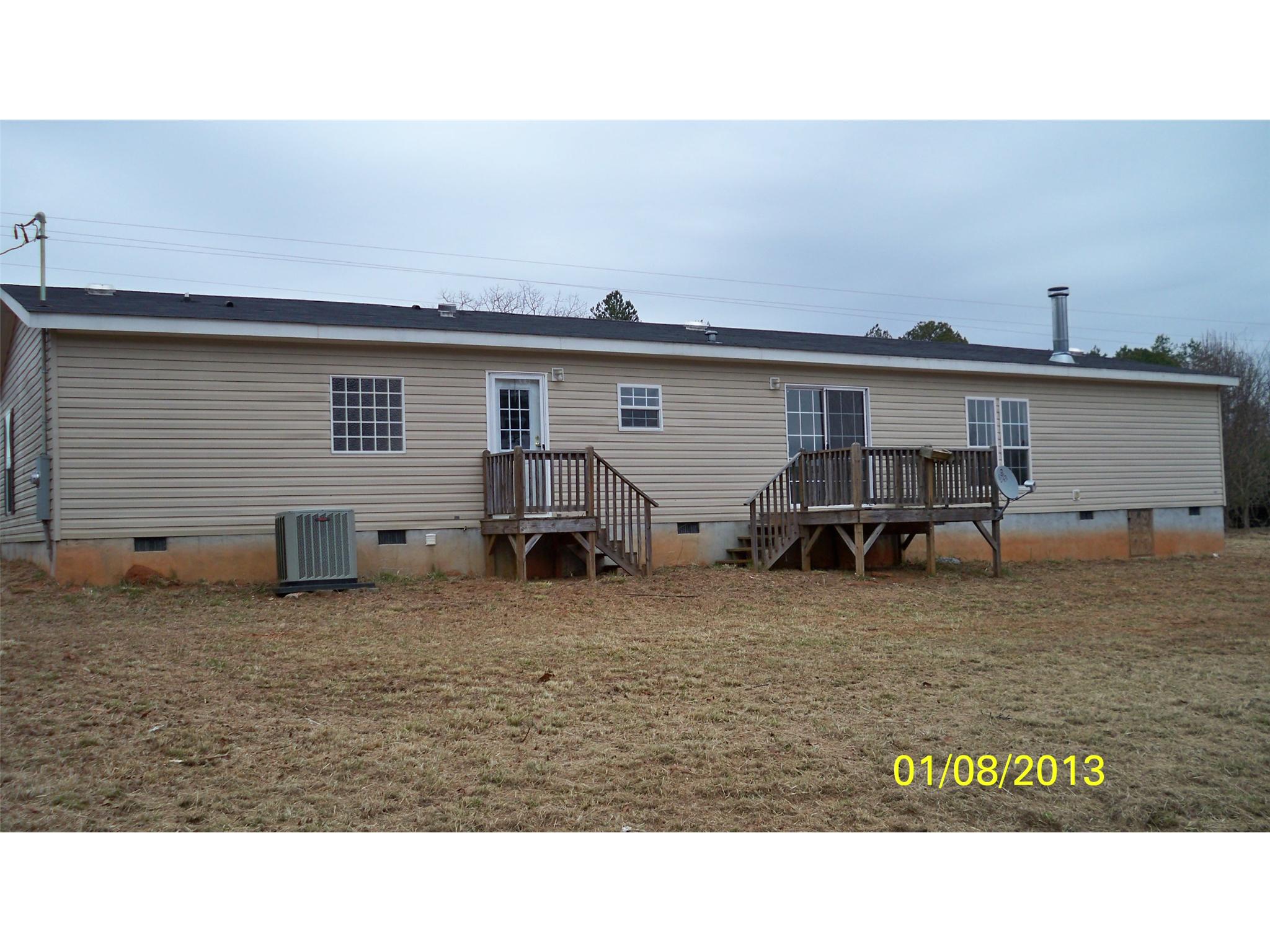 1708 Defoor Rd, Toccoa, GA 30577 photo 2