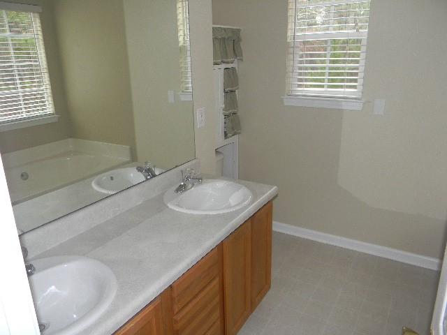 105 Riverbrooke Rd, Covington, GA 30016 photo 7