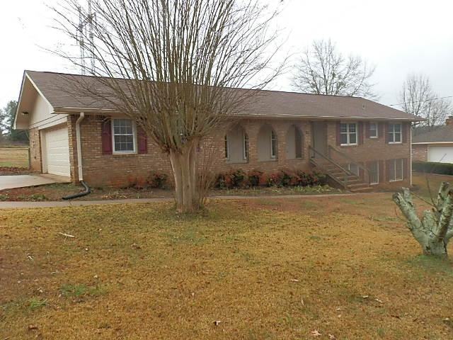 174 Colonial Hls, Winder, GA 30680 photo 1