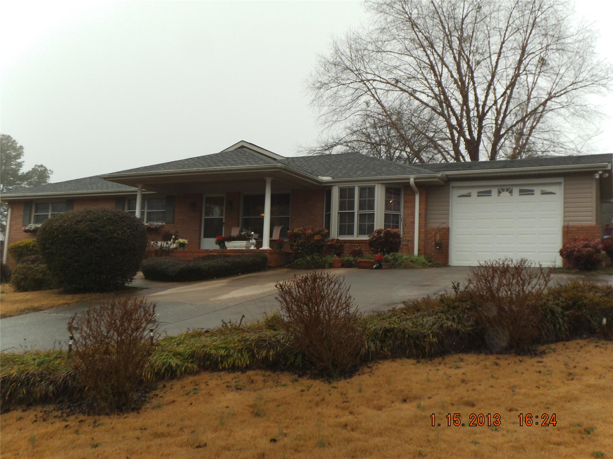 1431 Rock Creek Rd, Toccoa, GA 30577 photo 1