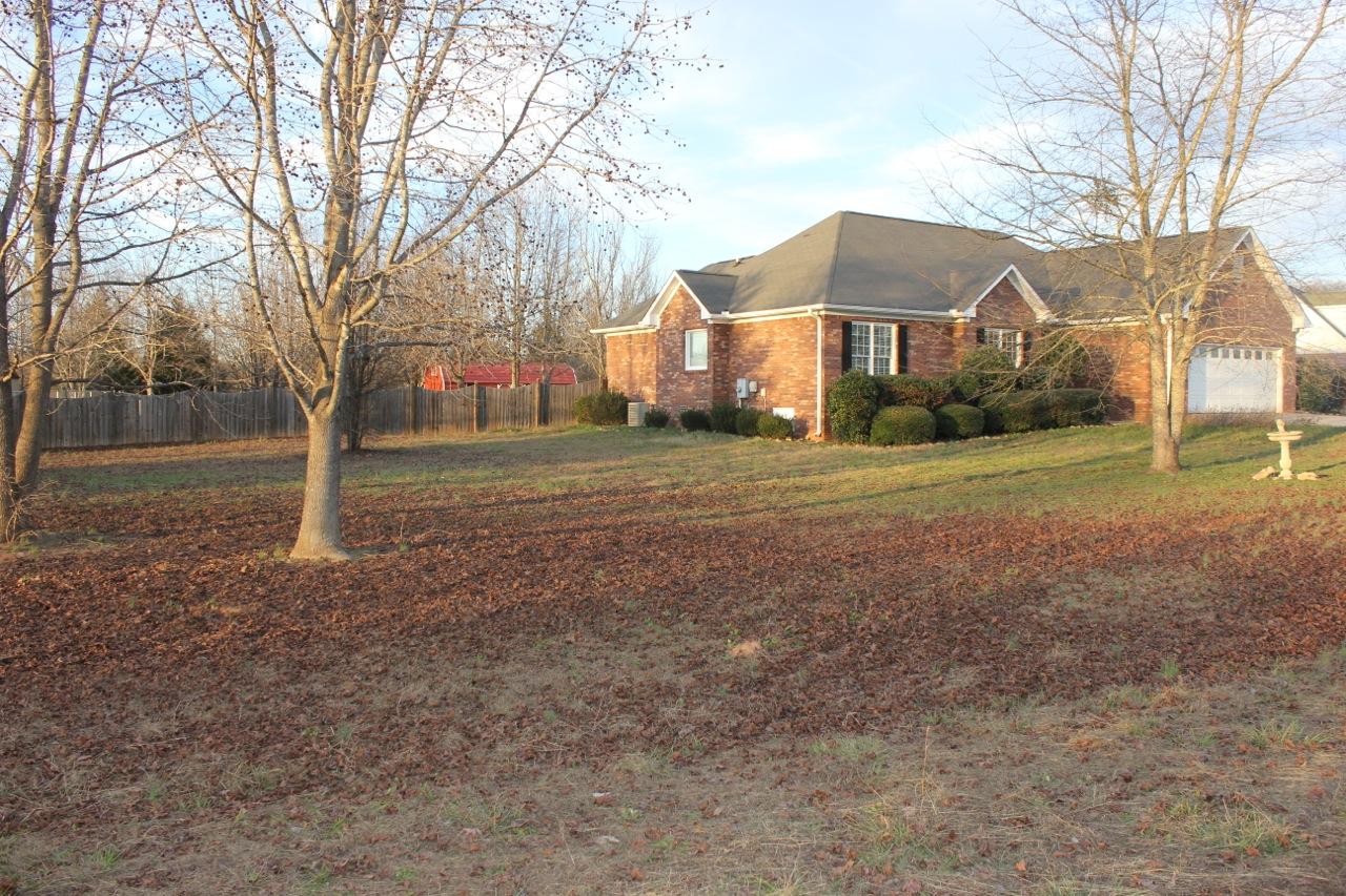 145 Kristin Ct, Colbert, GA 30628 photo 2