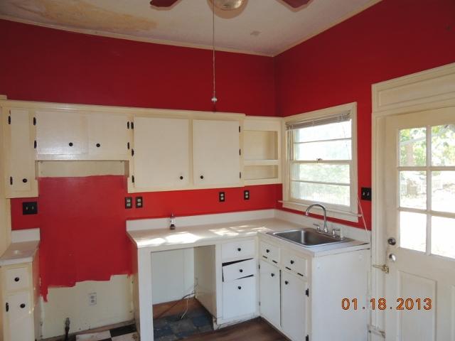 990 Walnut St, Macon, GA 31201 photo 2