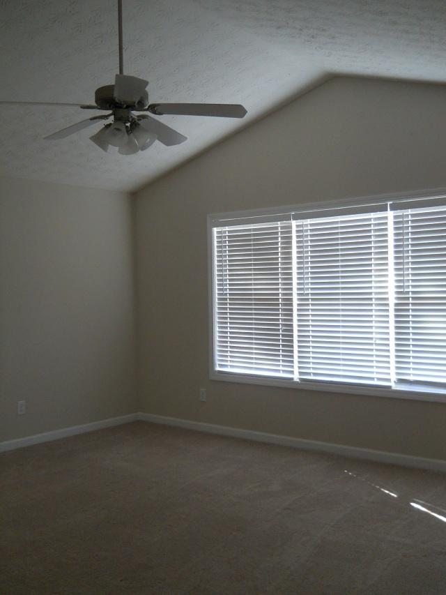 212 Macy Dr, Monroe, GA 30655 photo 4