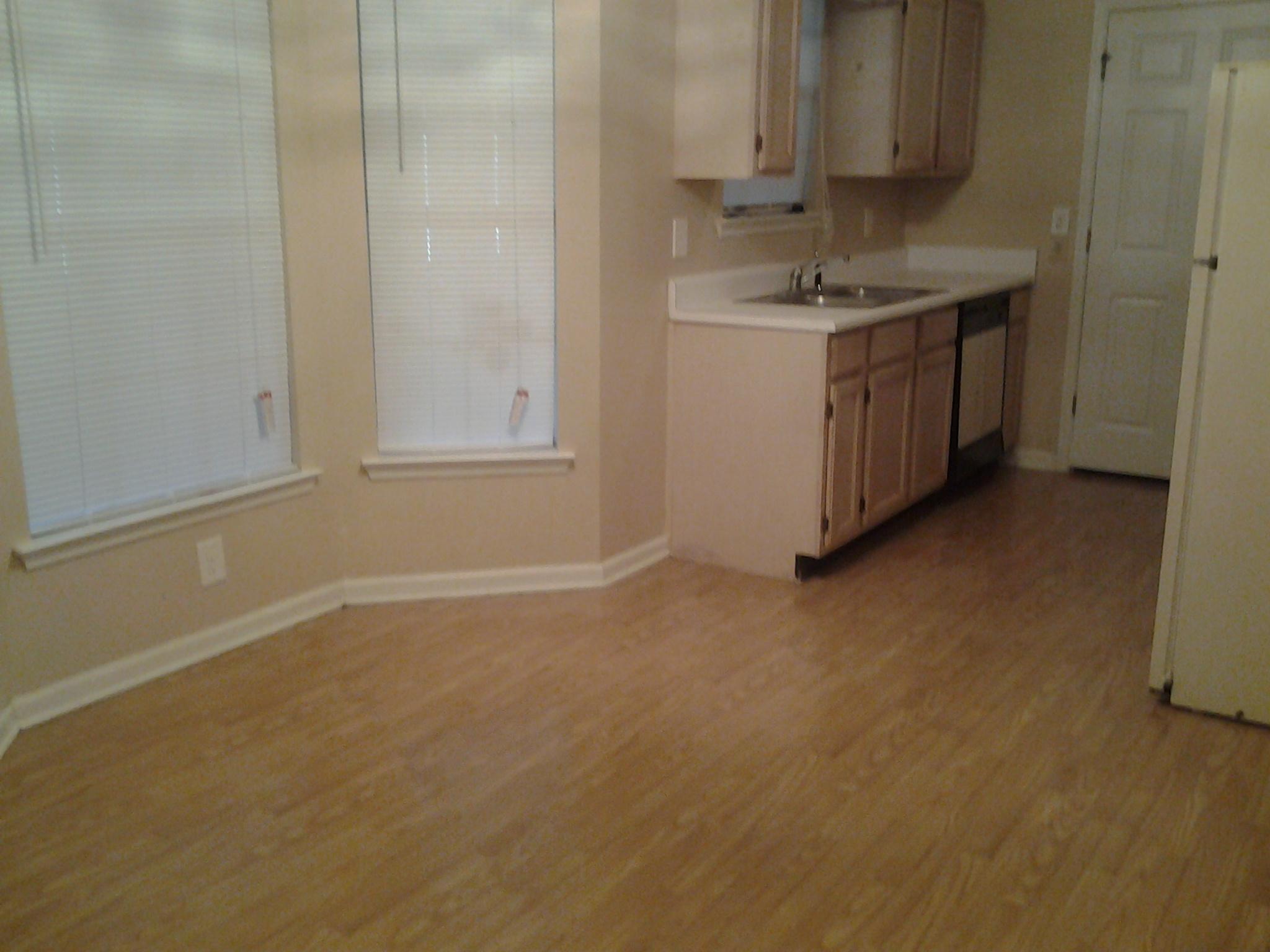 6165 Pembroke Dr, Rex, GA 30273 photo 3