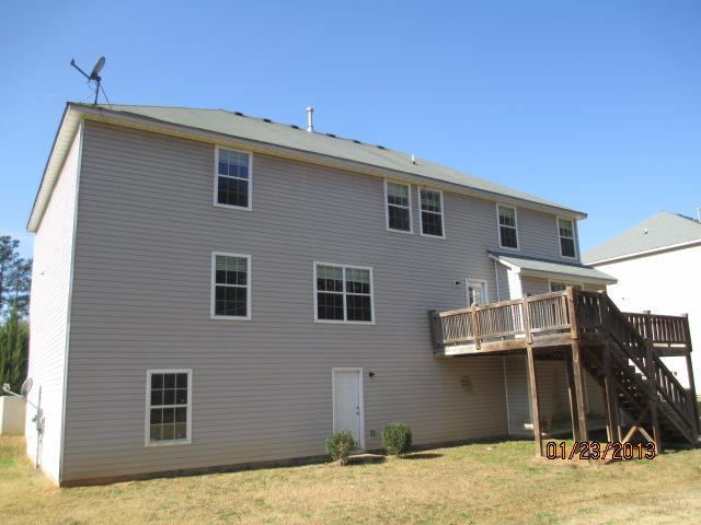 209 Kyndal Dr, Hampton, GA 30228 photo 2