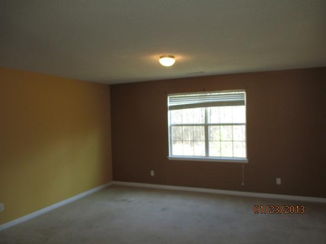 209 Kyndal Dr, Hampton, GA 30228 photo 5