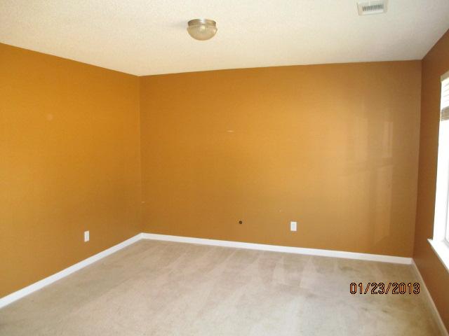 209 Kyndal Dr, Hampton, GA 30228 photo 7