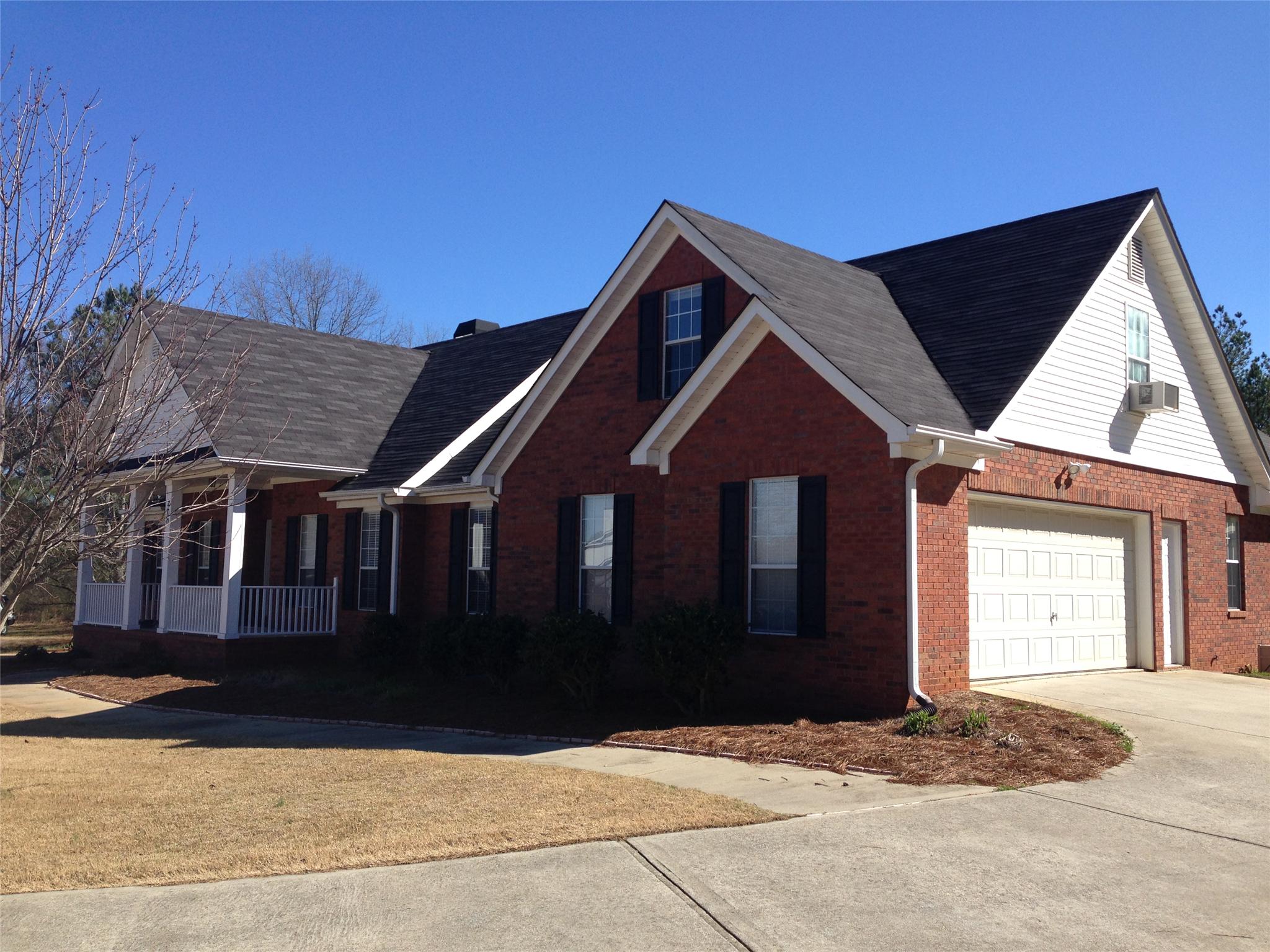 200 Edenwylde Ct, Hampton, GA 30228 photo 3