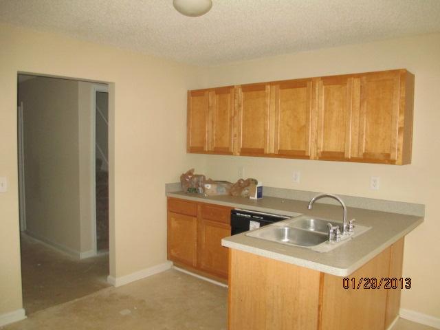 332 Kaleb Ct, Mcdonough, GA 30253 photo 2