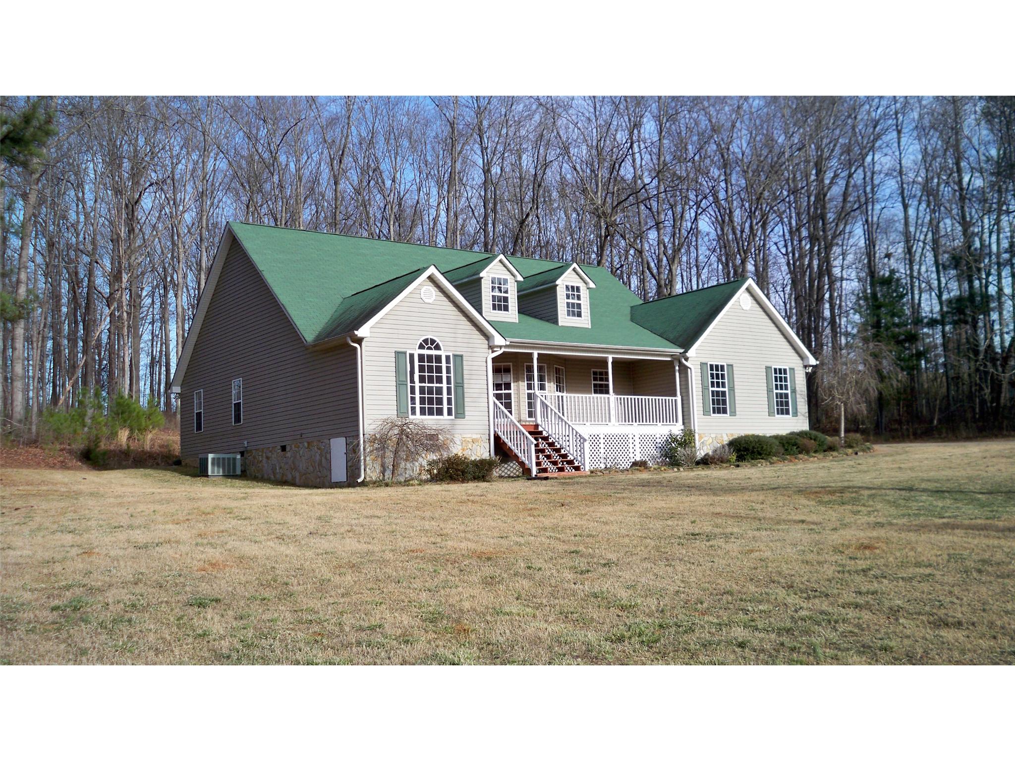 379 Chambers Rd, Commerce, GA 30530 photo 1
