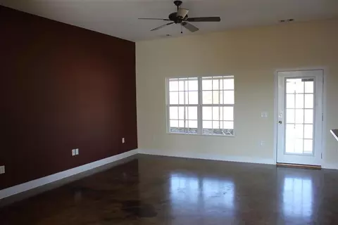57 Thomas Rd, Claxton, GA 30417 photo 4
