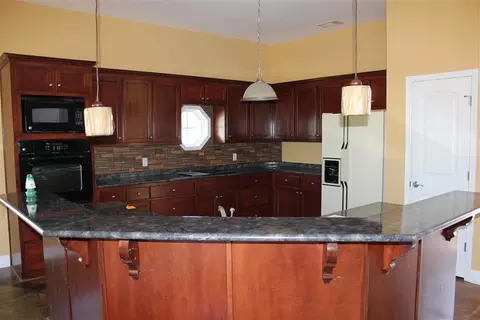 57 Thomas Rd, Claxton, GA 30417 photo 2